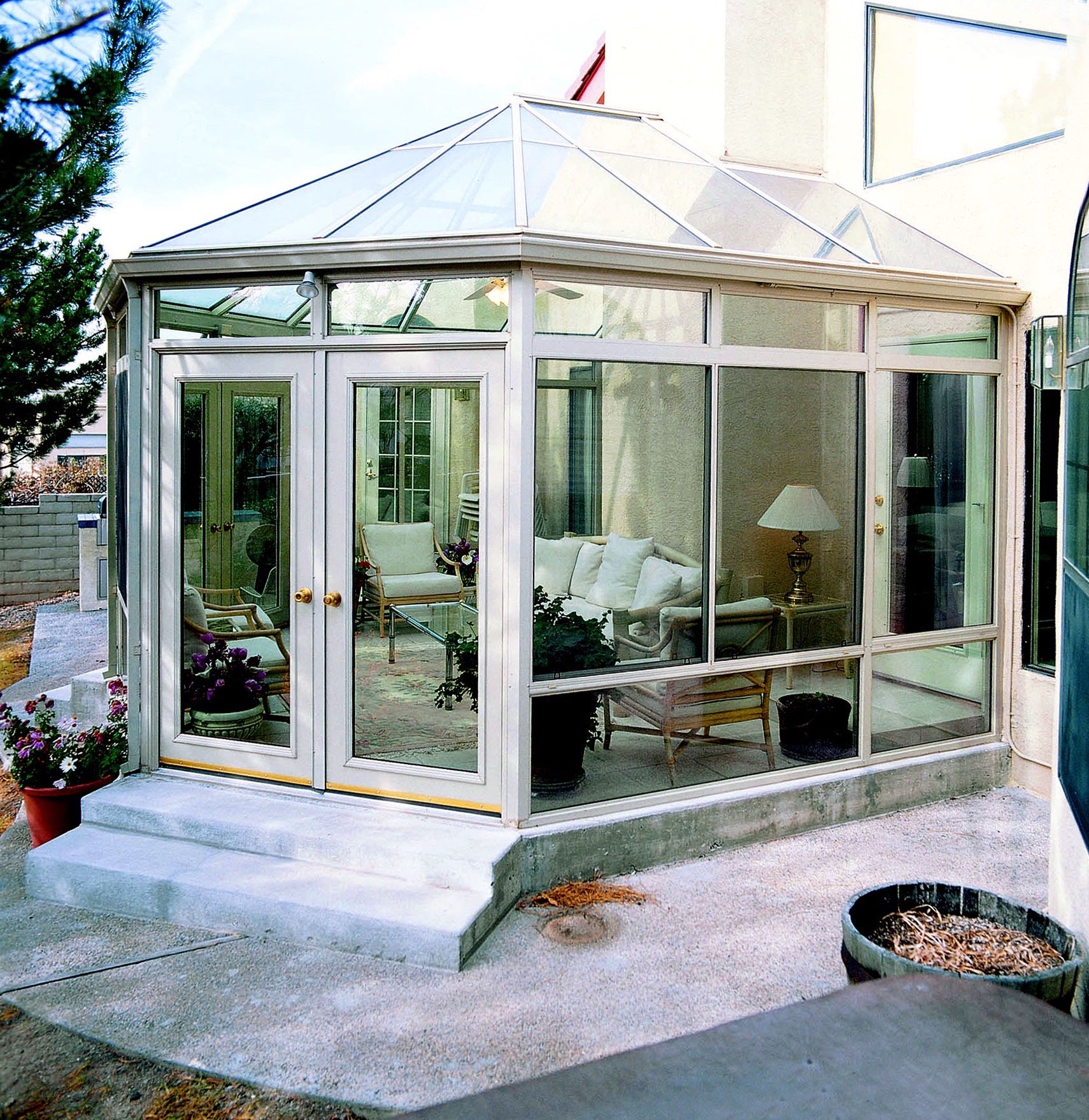 Beat The Winter Blues With A Four Seasons Sunroom