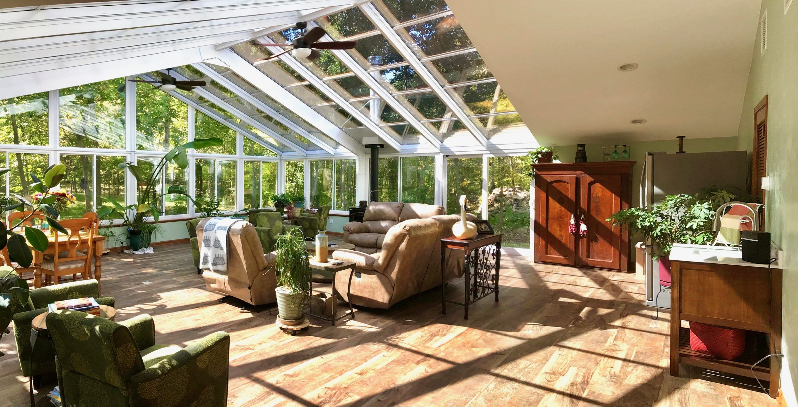 4 Reasons to Plan During the Winter for Your Spring Sunroom
