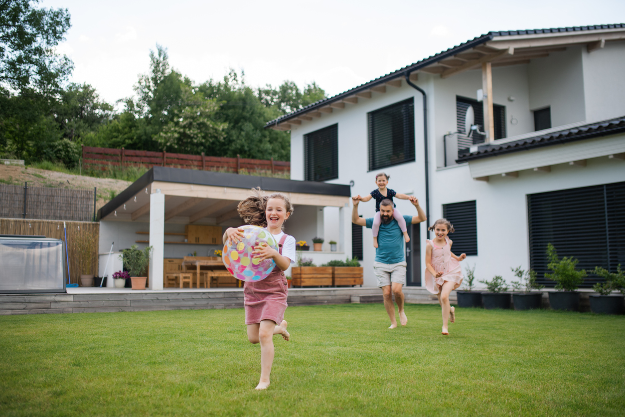 How to Make Your Backyard Family-Friendly